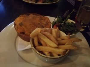Vegan shepherd's pie at Garvie & Co in Milngavie