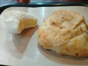 Pão de Beijo e Esfiha de tofu at The Boinas in Sao Paulo