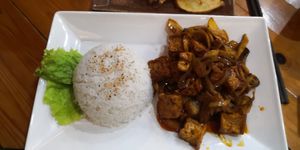 Tofu and mushroom stew at ROM Vegetarian Restaurant in Hoi An