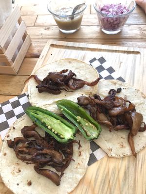Tacos de tripa at Blooming Onion - Moctezuma in Guadalajara