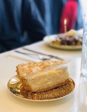 Tarte coco végane 🥥 at Bonthé in Granby
