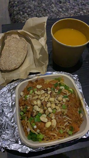 Heerlijke vegan afhaal maaltijd, helemaal happy ❤️ at Pasta Puur in Oostkamp