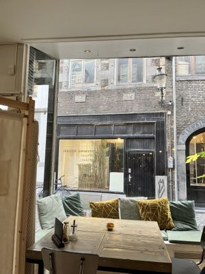 So cozy #Veganuary at Preps in Maastricht