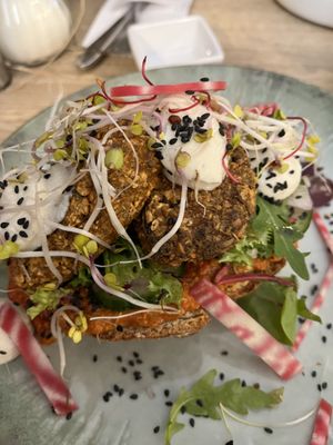 Oatmeal sausages on bread  at Preps in Maastricht