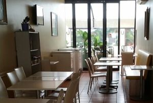 inside seating at Loving Hut in Mount Gravatt