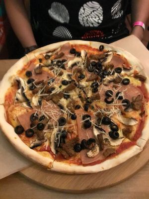 Pizza :) at no bones in Krakow