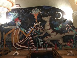 Plenty to see whilst you wait ... at no bones in Krakow