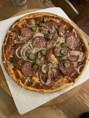 Farmers pizza at no bones in Krakow