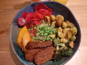 Miska jesienna at no bones in Krakow