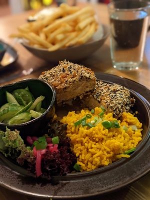 "No Feathers" at no bones in Krakow