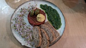 Steak tartare at no bones in Krakow