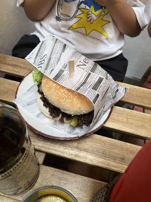 Hamburguer   at no bones in Krakow