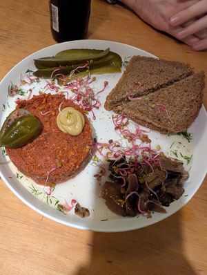 Steak tartare at no bones in Krakow