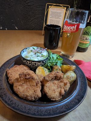 'pork chops' with potatoes and mizeria at no bones in Krakow