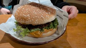 Burger at no bones in Krakow