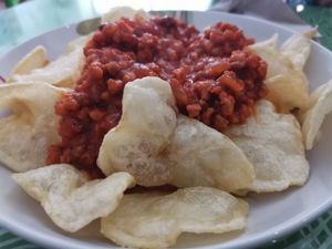 Patatas con boloñesa at La Marmita Verde in Ponferrada