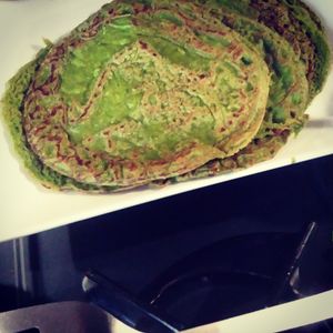 Los rollitos verdes con relleno crudivegano están IMPRESIONANTES at La Marmita Verde in Ponferrada