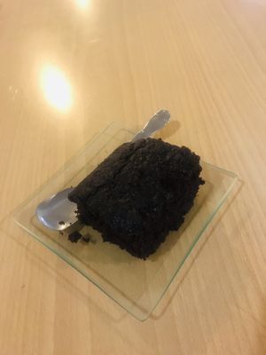 Brownie at La Marmita Verde in Ponferrada