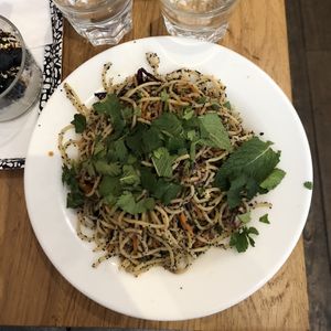 Bol asiatique  at Soeurs in Paris