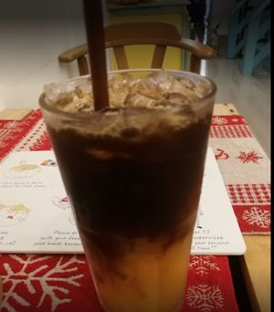  at Le Cattitude Cafe in Vientiane