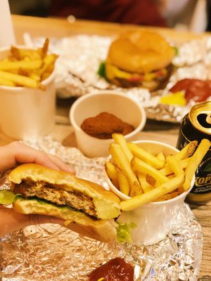 Vegan burger and chicken-less nuggets at BRGR - City Centre in Glasgow