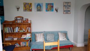 Guest lounge at Peasholm Park Vegan B&B in Scarborough