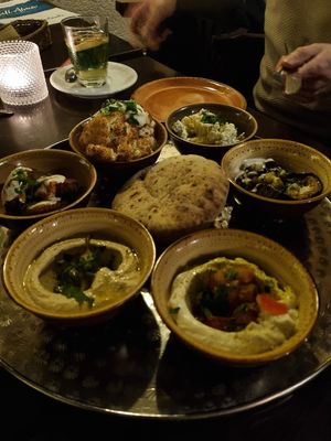 Starter sharing plate at Kuli Alma in Frankfurt