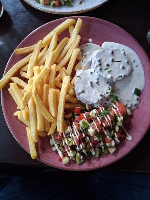  at Kuli Alma in Frankfurt