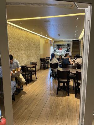 Indoor seating  at Le Sultan in Strasbourg