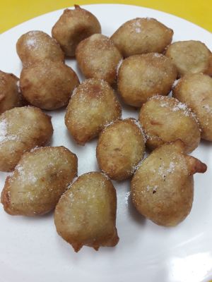 Mashed banana fritters - for desserts or simply wonderful with coffee, tea, teh-tarik (malaysian frothy milk tea) or kopi kampung (strong malaysia beans coffee)  at Selera Malaysia Bistro in Aberdeen