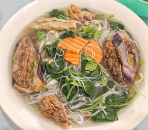 Bee hoon soup Yong Tau Foo at Soon Xin Vegetarian in Ipoh