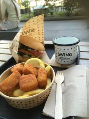 Lunch at Swing Kitchen - Schwedenplatz in Vienna