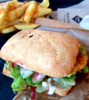 Pink Edgy at Swing Kitchen - Schwedenplatz in Vienna