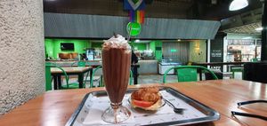  at Guacamole in Montevideo