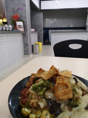 Sinful! at Ru Yi Yuan 如意园素食 - Brickworks in Central Singapore