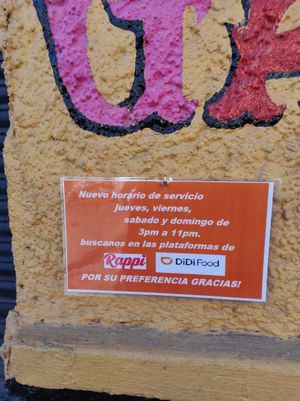 New schedule. Picture taken 10/Dec/2021 at La Vegana Garnacha in Guadalajara