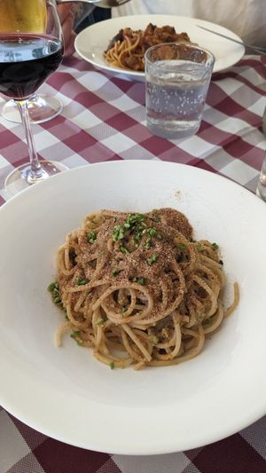 Pistacchio Spaghetti without anchovies at Le Chat Noir in Cefalu