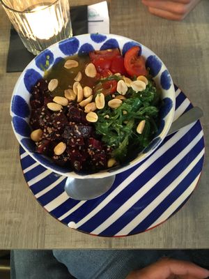 Standard bowl w/ Chickpea Curry, quinoa, mango chutney, extra topping of beetroot and greens   at Bikini Mitte in Munich