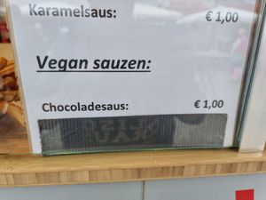 Vegan chocolate sauce available at Spaanse Churros in Maastricht