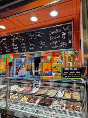 at Gelato Fantasy in Venice