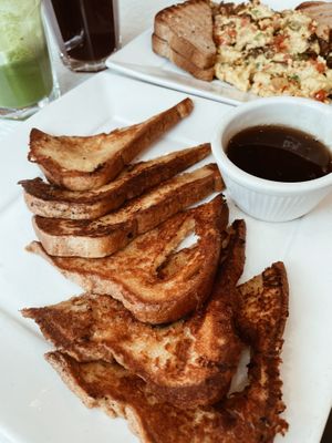 Vegan French toast, breakfast scramble, & fresh pressed green juice  at Anna's House in Ann Arbor