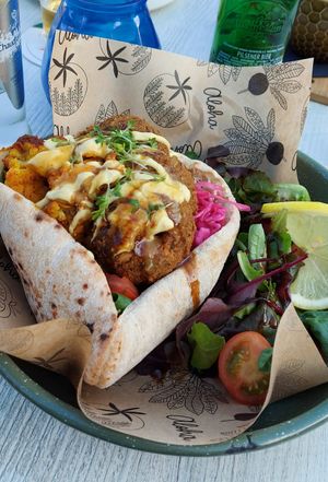 Pita with cauliflower and falafel at Aloha in Leiden