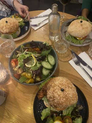 In the middle a vegan kapsalon! Layers of fries cheese and vegan shoarma and garlic sauce at Aloha in Leiden