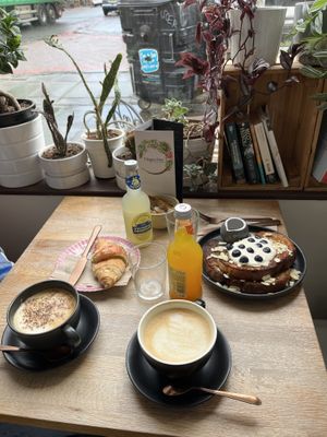 Breakfast   at Chapter One Coffee Shop in Edinburgh