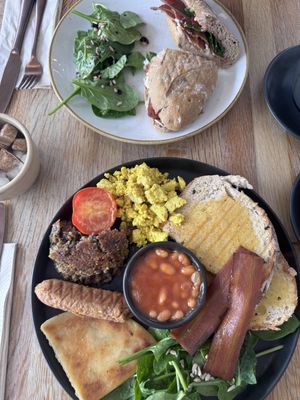 Lunch   at Chapter One Coffee Shop in Edinburgh