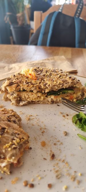 Sweet chilli ch*cken sandwich at Chapter One Coffee Shop in Edinburgh