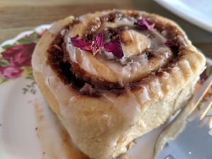 Cinnamon roll at Chapter One Coffee Shop in Edinburgh