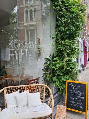 Great location at Plenty in The Hague