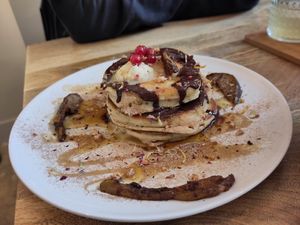 Pancakes at Plenty in The Hague