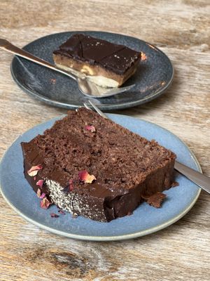 Chocolate pumpkin banana bread and Snickers bar  at Plenty in The Hague